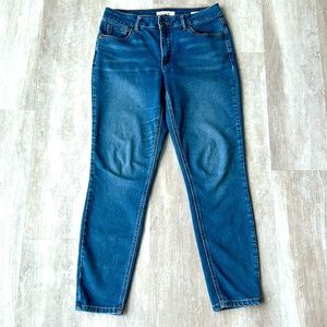 Ellen Tracy Serene Jeans